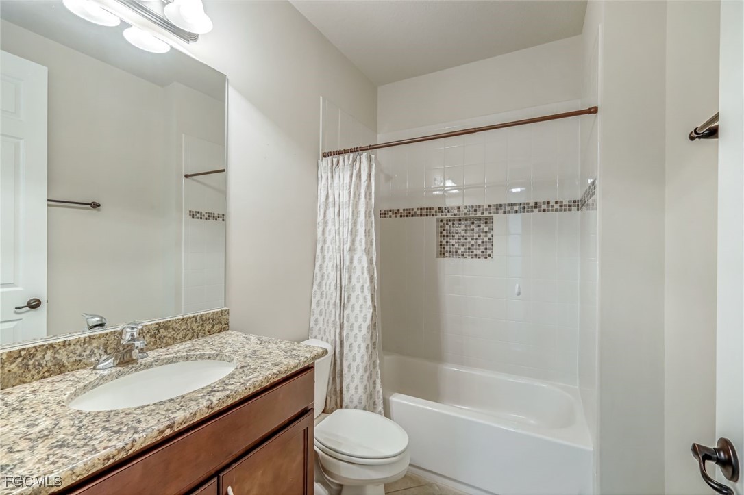 11732 Meadowrun Circle Fort Myers, FL 33913 - Photo 25 of 43