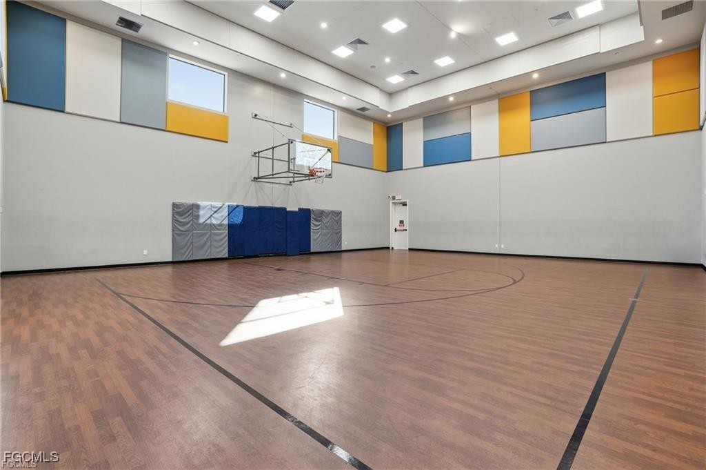 11732 Meadowrun Circle Fort Myers, FL 33913 - Photo 41 of 43