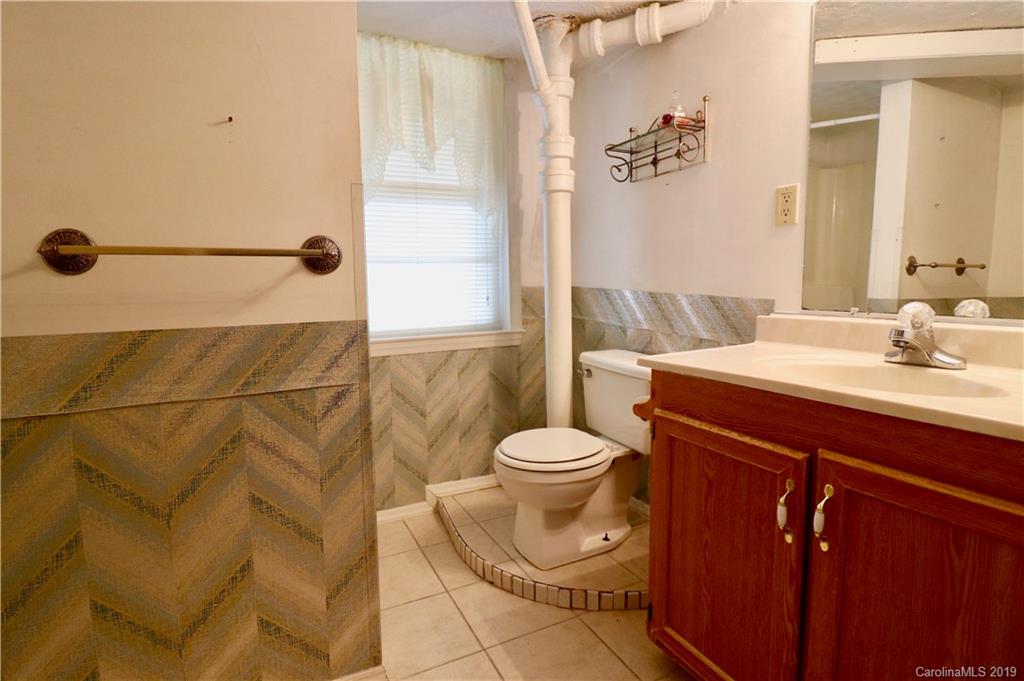 133 Azalea Road Mooresville, NC 28115 - Photo 17 of 25 Gallery Image 17