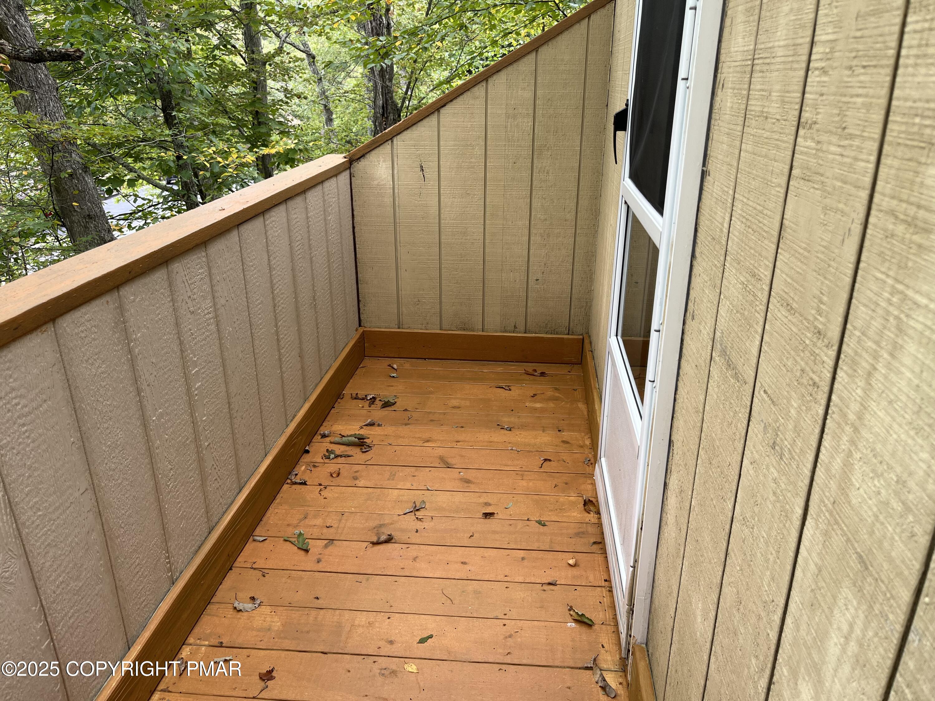 5031 Woodbridge Drive East Bushkill, PA 18324 - Photo 17 of 17 a view of a balcony