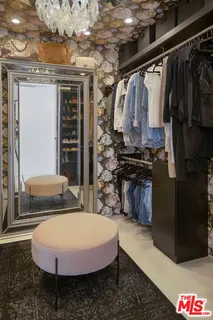 a view of a entryway door of the house