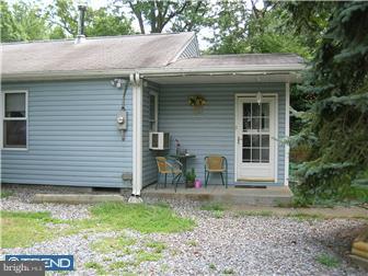 553 Hartford Road Mount Laurel, NJ 08054 - Photo 1 of 12 Gallery Image 1