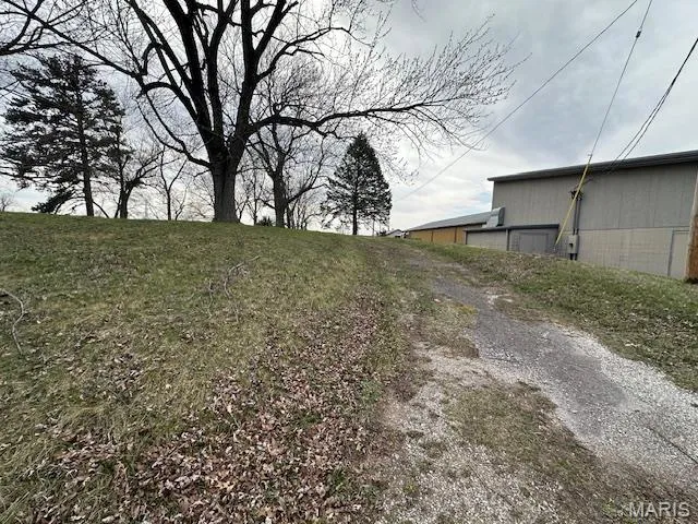 $199,900 | 12600 Missouri Bottom Road, Hazelwood, MO 63042