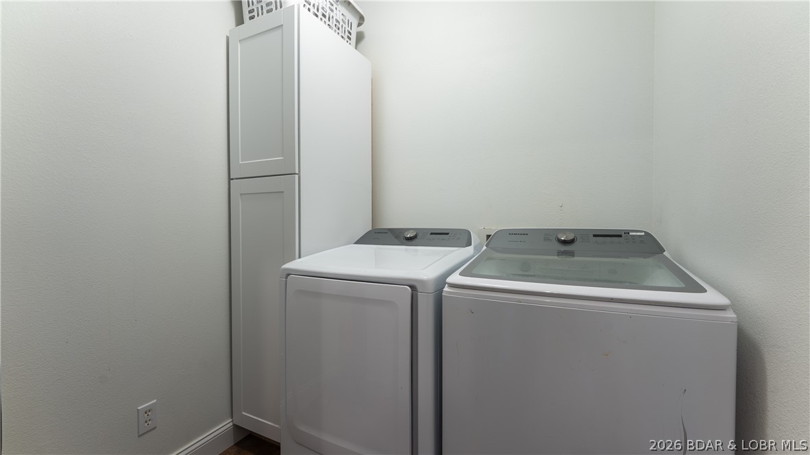 21 Winston Lane Kaiser, MO 65047 - Photo 20 of 45 Laundry with extra storage