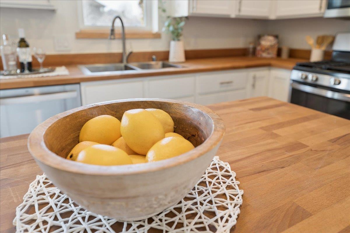 220 Red Birch Madison, WI 53718 - Photo 12 of 61