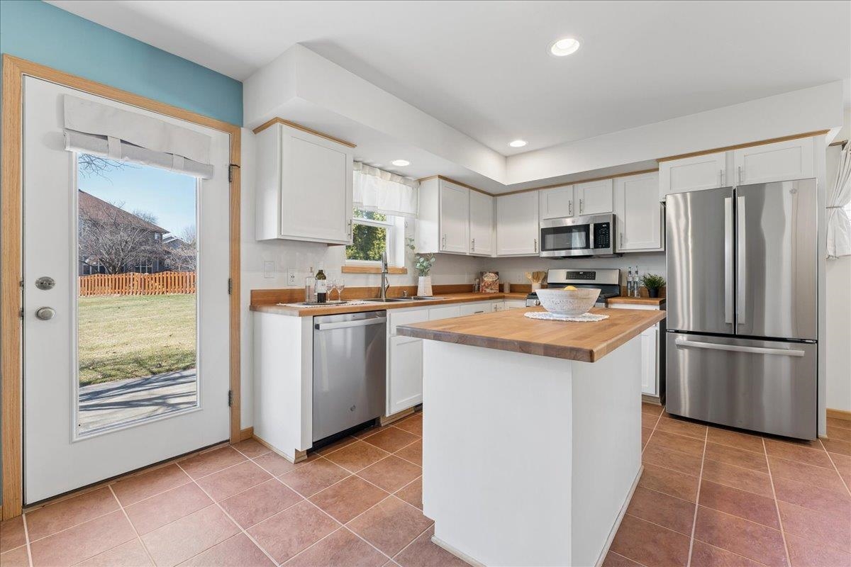 220 Red Birch Madison, WI 53718 - Photo 8 of 61