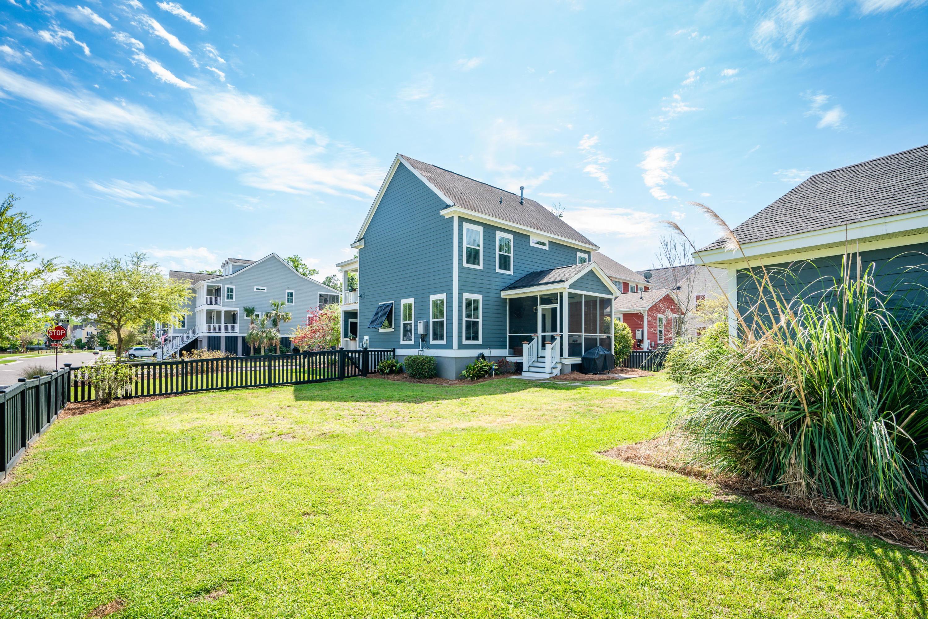 2540 Rutherford Way Charleston, SC 29414 - Photo 4 of 34 EllisCreekPhotography-09737