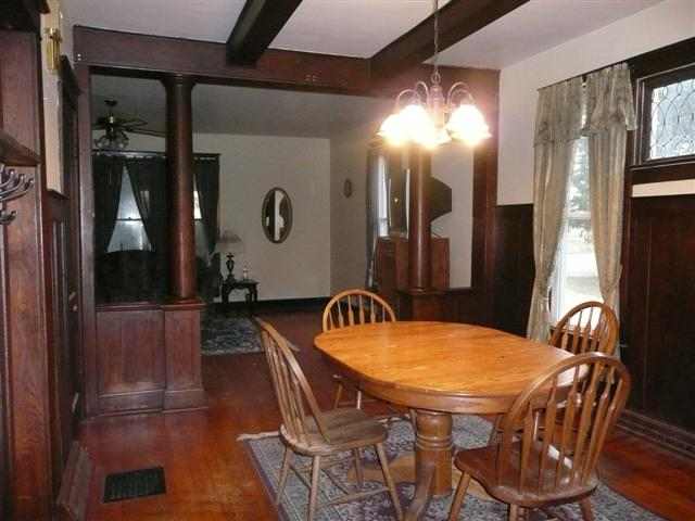 2959 West Red Oak Road Freeport, IL 61032 - Photo 7 of 9 a dining room with furniture and window view