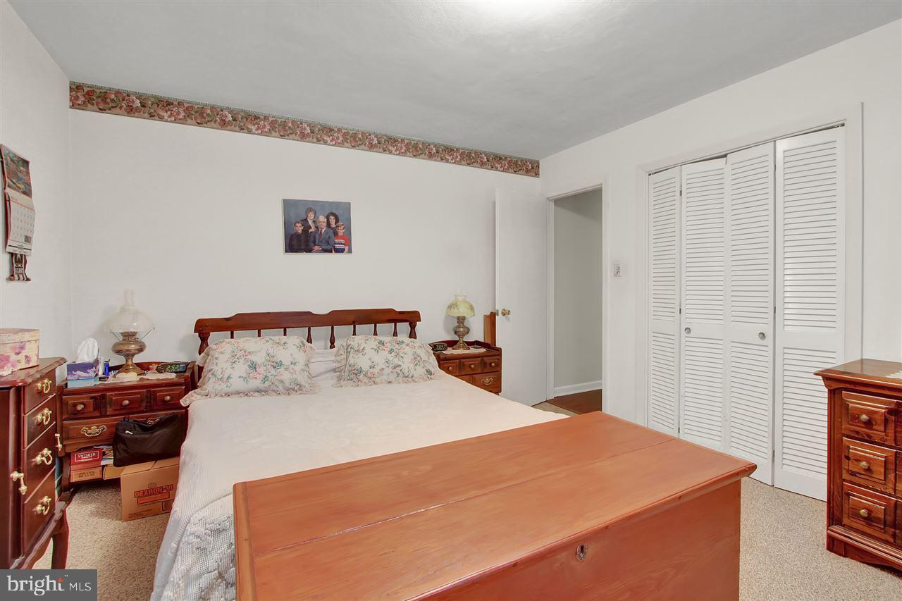 3179 Smoketown Road Spring Grove, PA 17362 - Photo 12 of 18