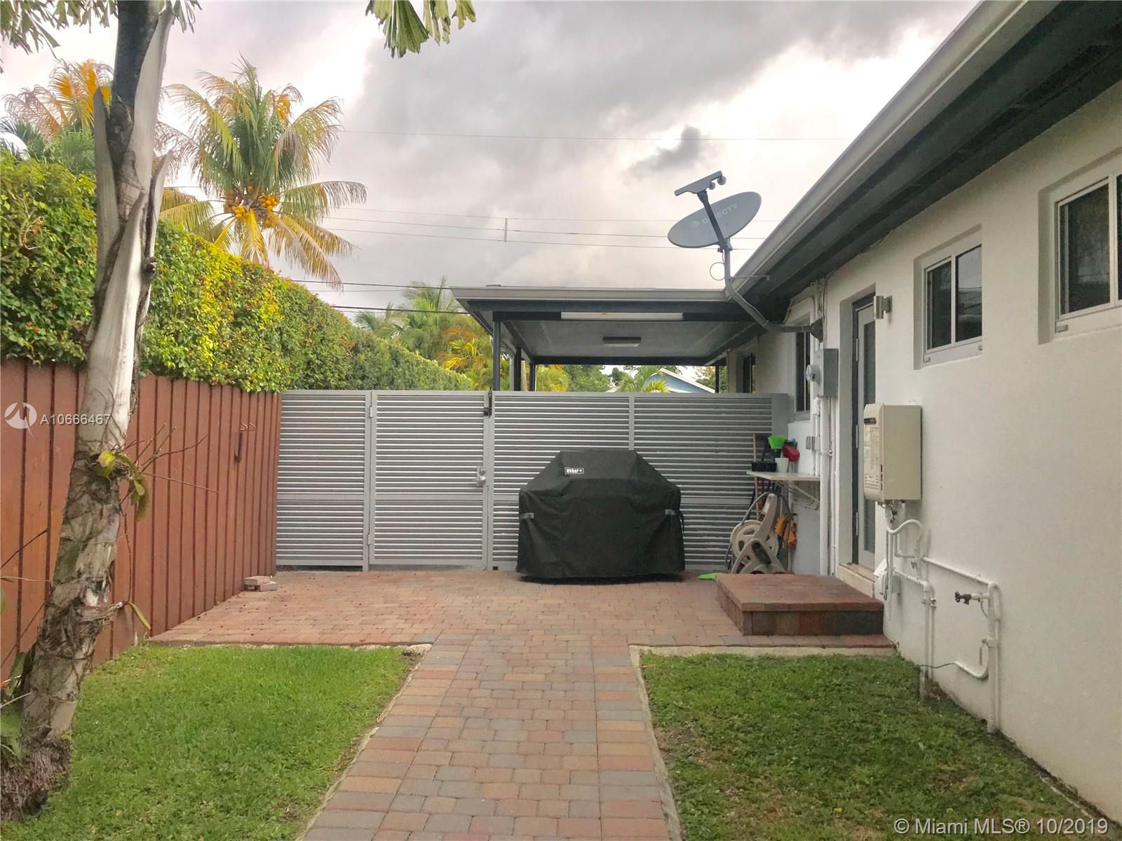 6436 Southwest 34th Street Miami, FL 33155 - Photo 16 of 28 Gallery Image 16