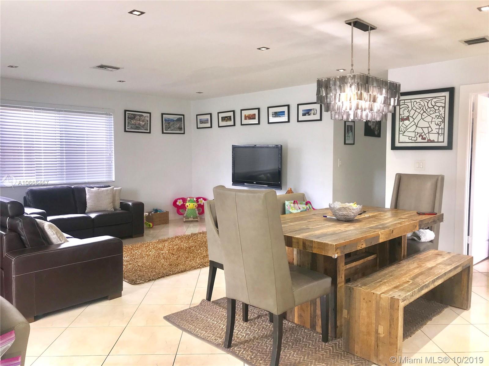 6436 Southwest 34th Street Miami, FL 33155 - Photo 5 of 28 Gallery Image 5