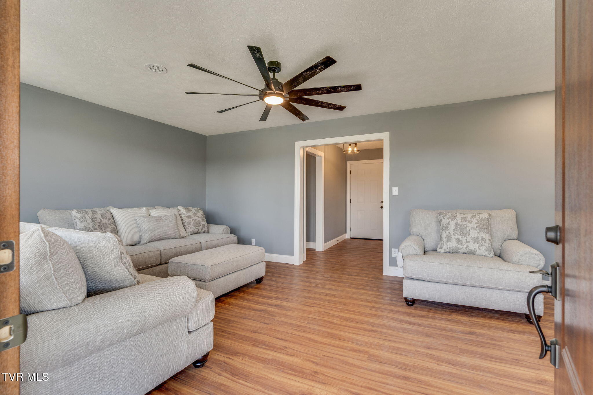 1405 Dover Road Morristown, TN 37813 - Photo 12 of 61 011