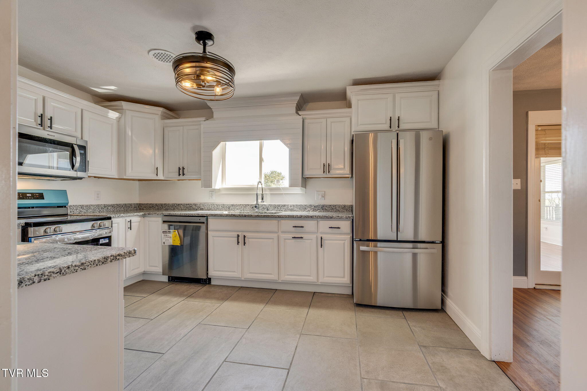 1405 Dover Road Morristown, TN 37813 - Photo 16 of 61 015