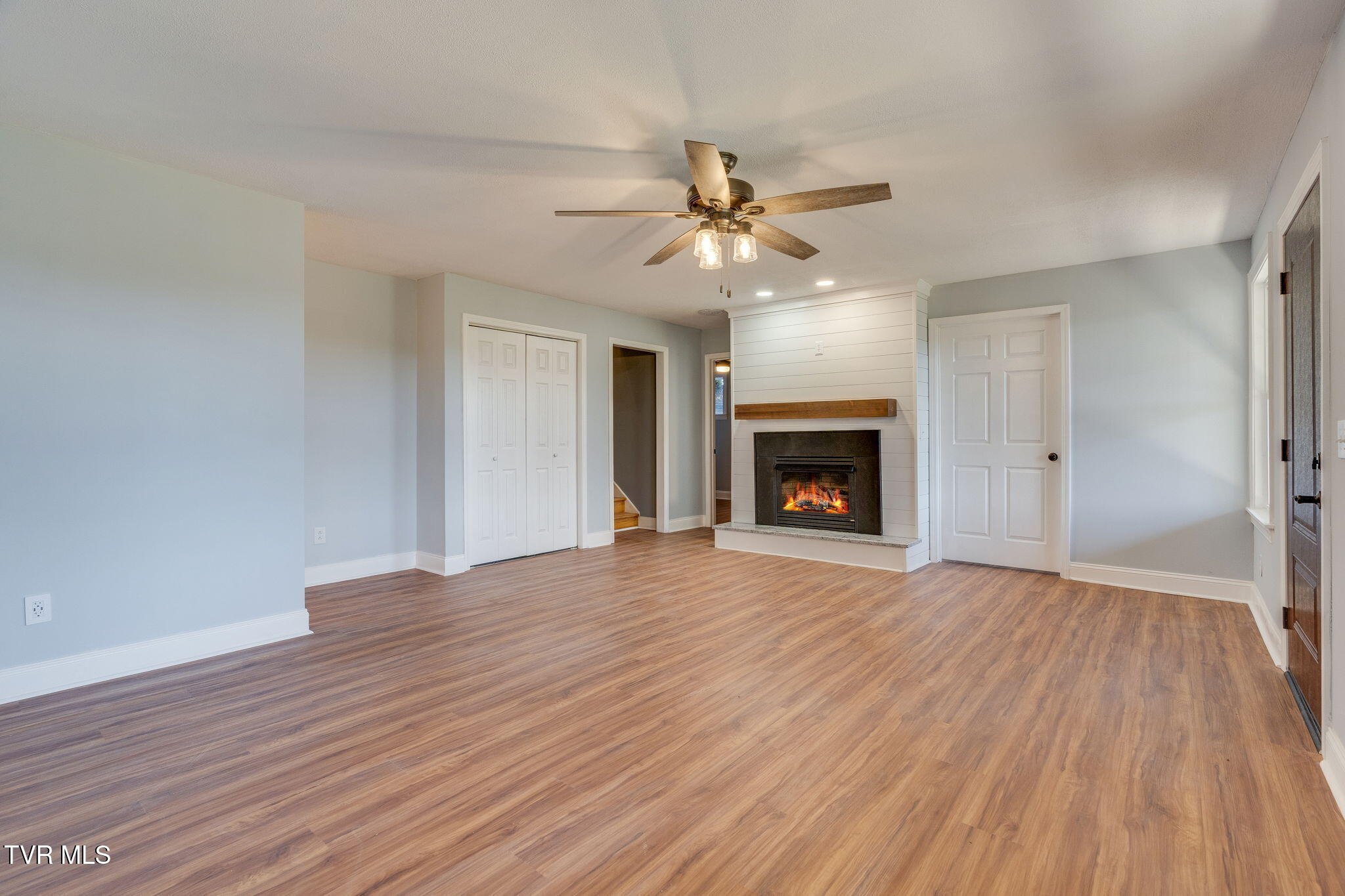 1405 Dover Road Morristown, TN 37813 - Photo 31 of 61 030