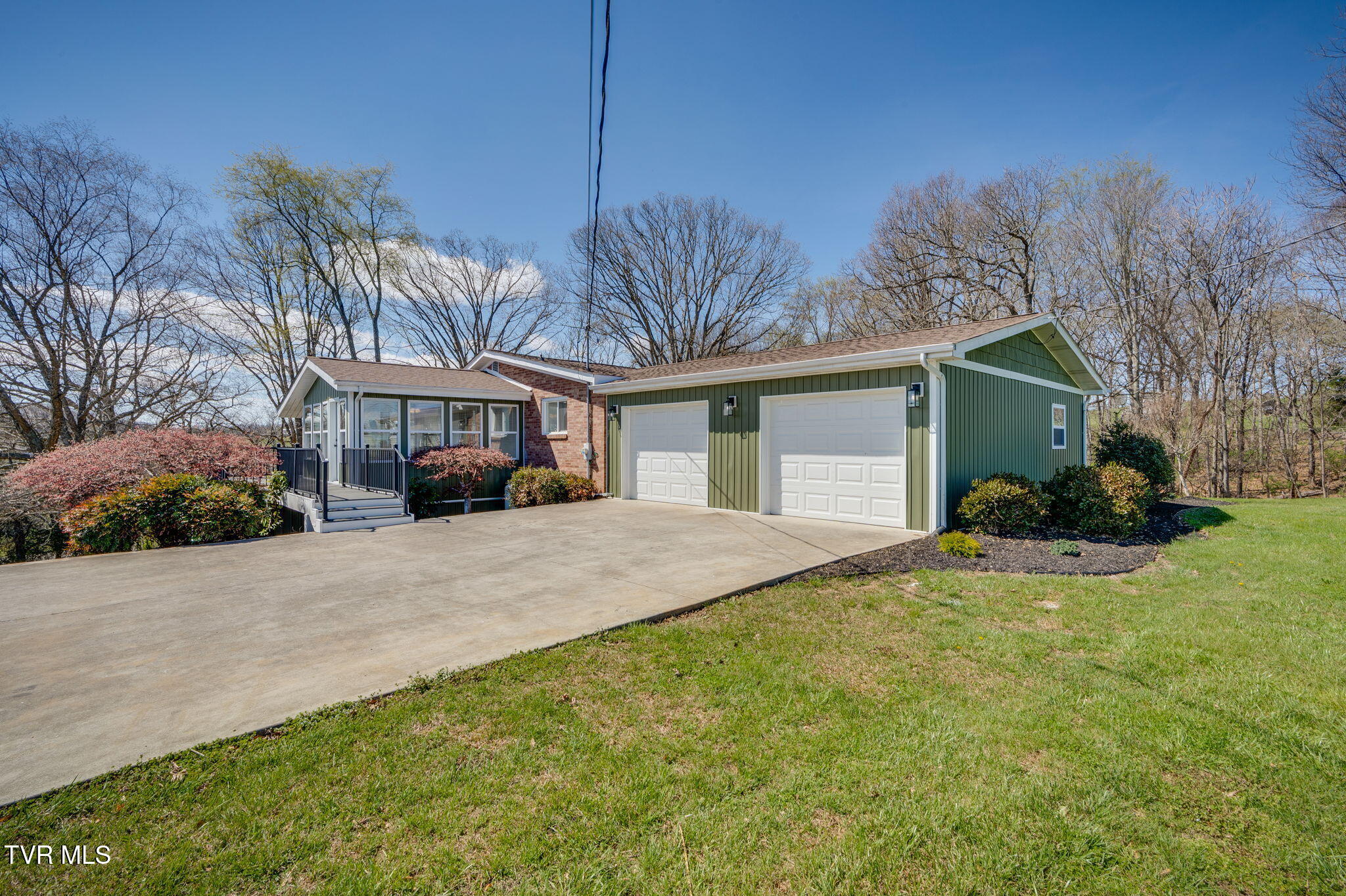 1405 Dover Road Morristown, TN 37813 - Photo 47 of 61 046