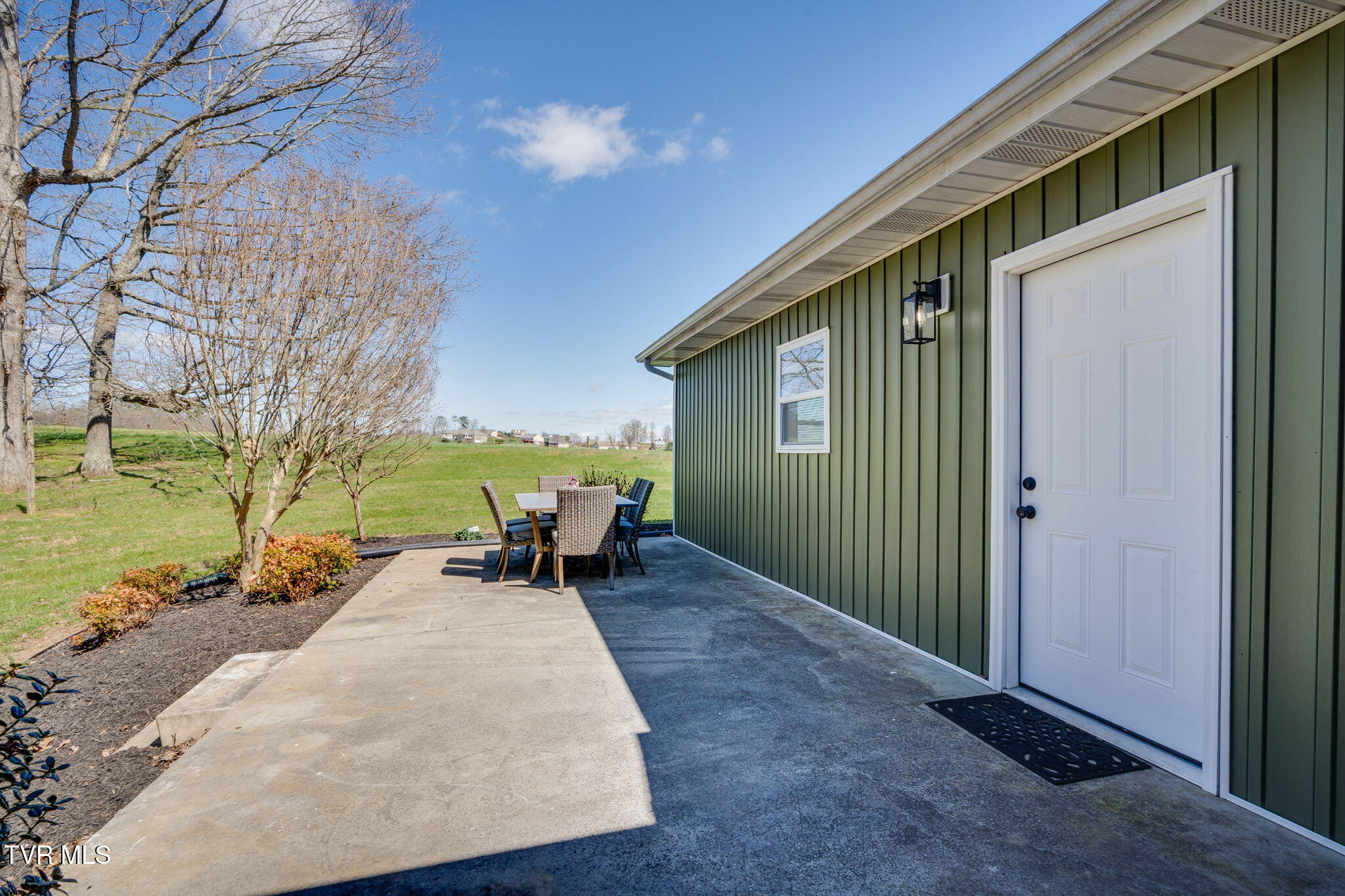 1405 Dover Road Morristown, TN 37813 - Photo 49 of 61 048