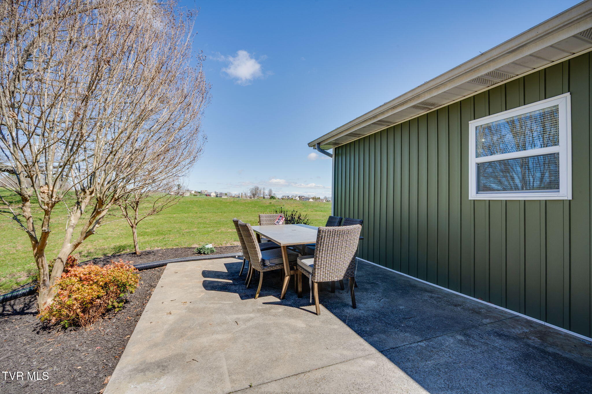 1405 Dover Road Morristown, TN 37813 - Photo 50 of 61 049