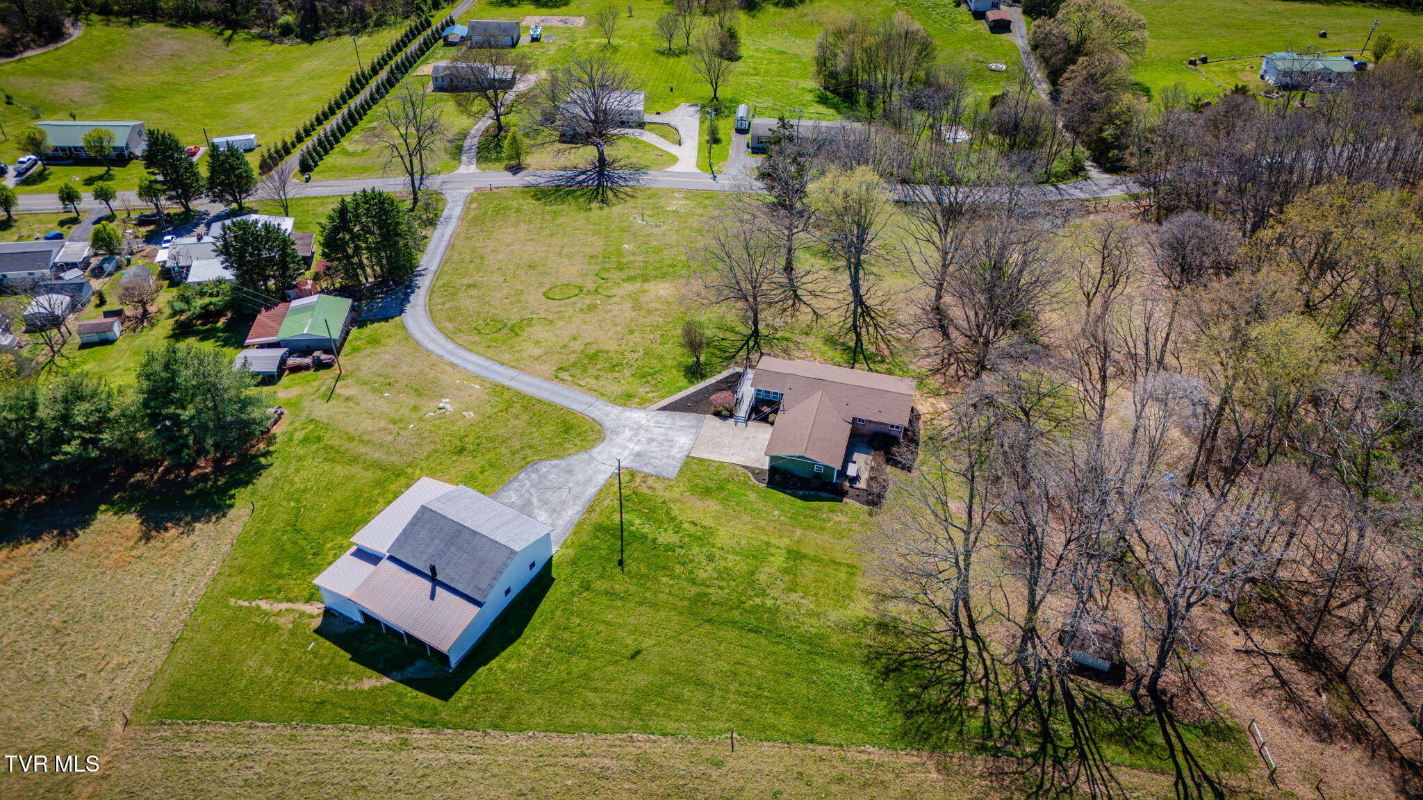 1405 Dover Road Morristown, TN 37813 - Photo 59 of 61 103