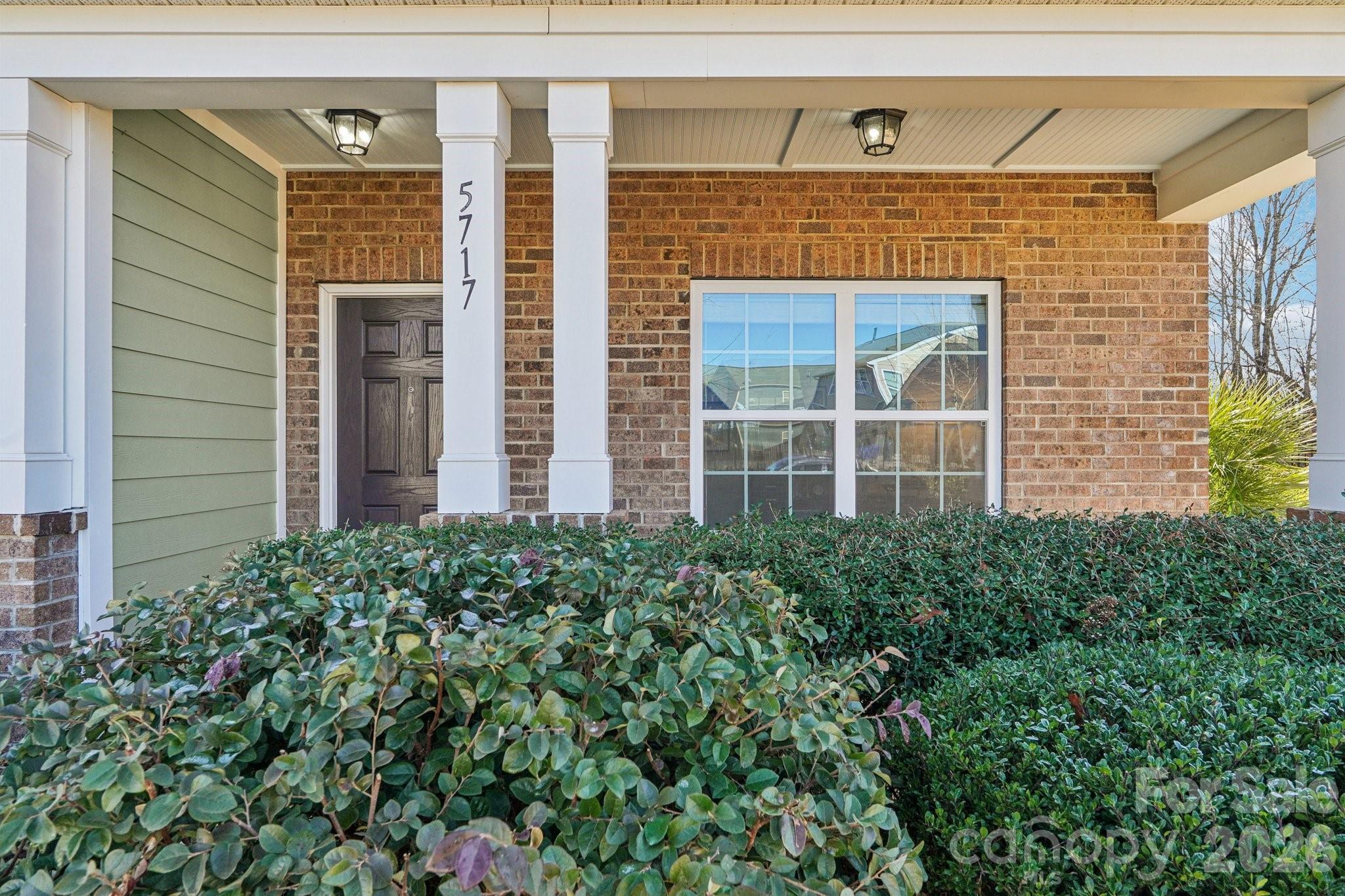 5717 Eleanor Rigby Road Charlotte, NC 28278 - Photo 5 of 48 Gallery Image 5