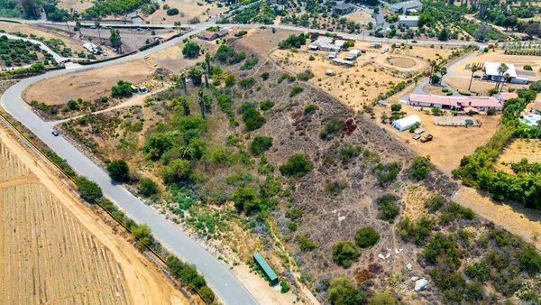 view of a swimming pool