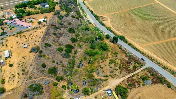 $488,000 | 456 Grove View Road, Oceanside, CA 92057