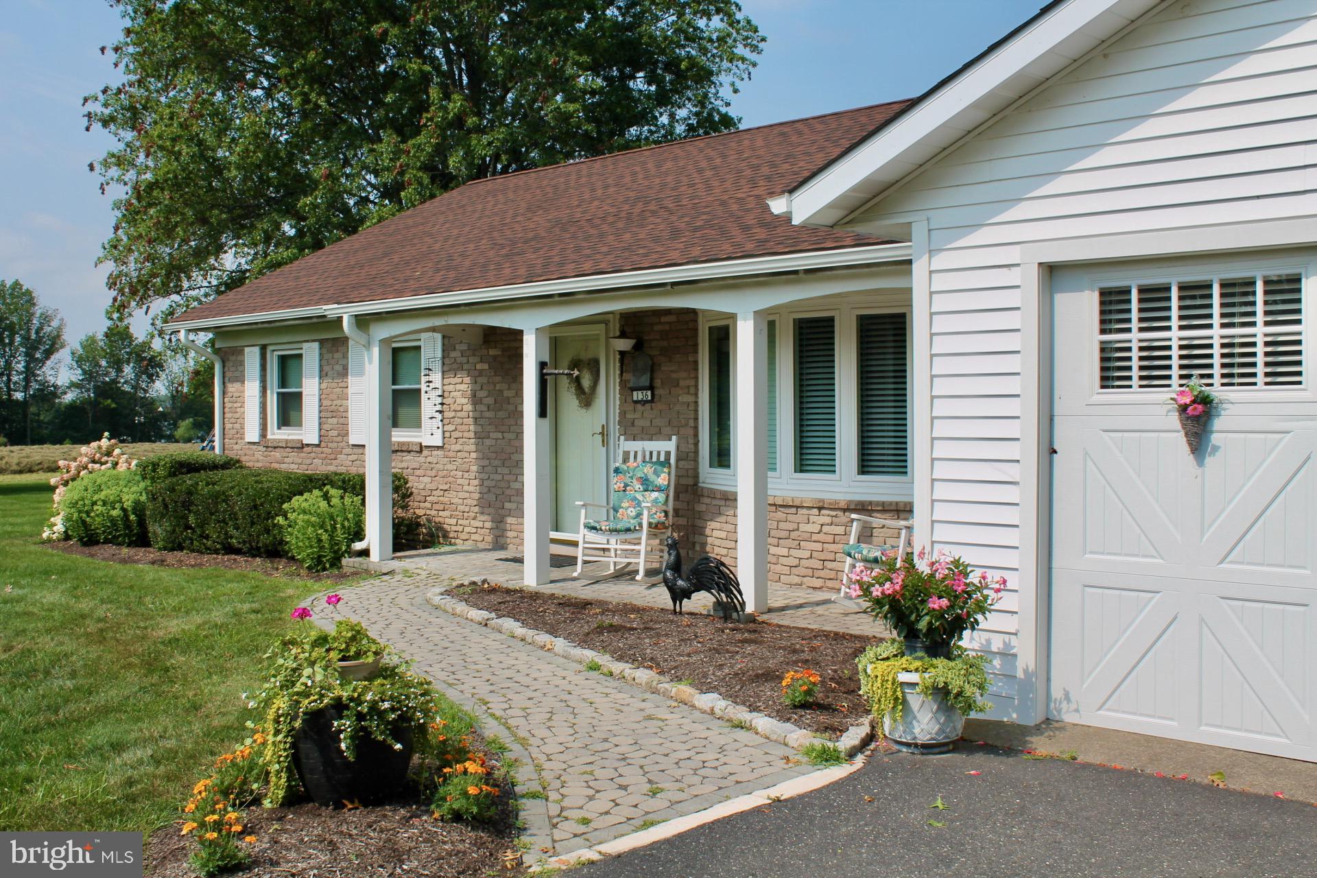 136 Keystone Road Quakertown, PA 18951 - Photo 2 of 18 Front Walkway