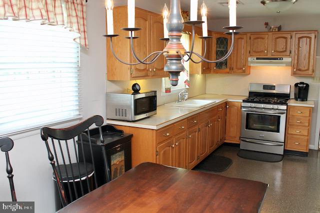 136 Keystone Road Quakertown, PA 18951 - Photo 10 of 18 Eat In Kitchen