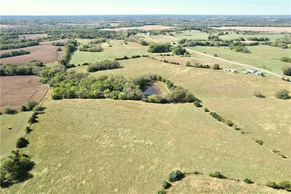 $364,000 | F Highway, Cowgill, MO 64637