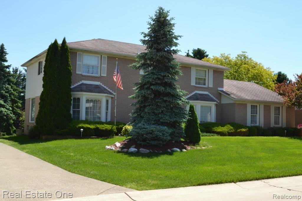 419 Lake Forest Road Rochester, MI 48309 - Photo 95 of 99 NW Elevation