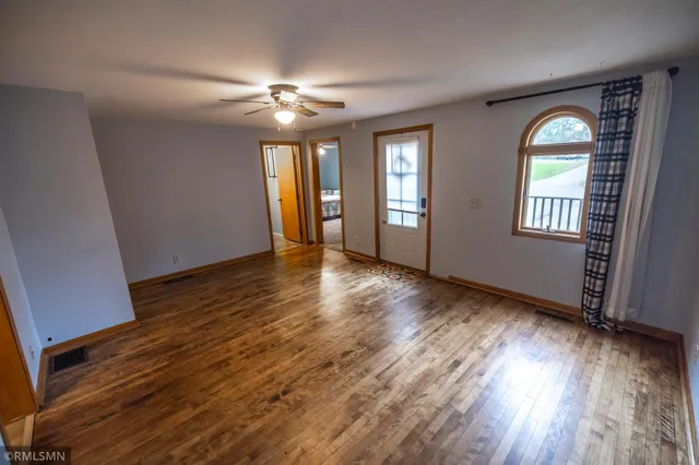$244,900 | 405 North 3rd Street, Cannon Falls, MN 55009