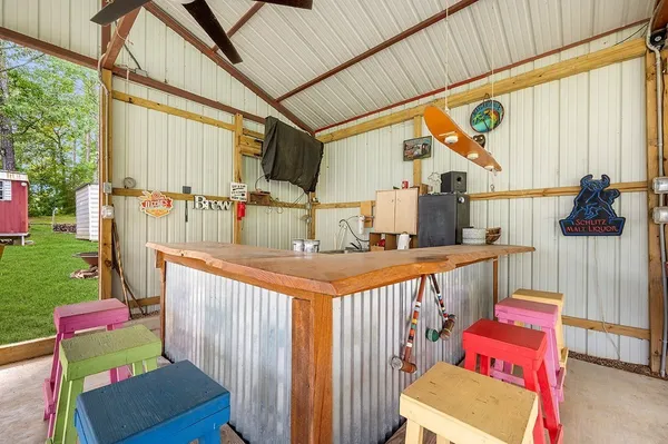 $194,900 | 388 Cr 4752 Broaddus Tx 75929, Broaddus, TX 75929