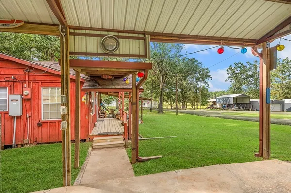 $194,900 | 388 Cr 4752 Broaddus Tx 75929, Broaddus, TX 75929