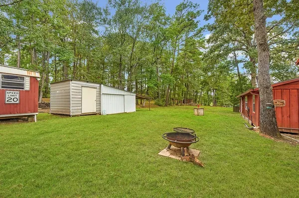 $194,900 | 388 Cr 4752 Broaddus Tx 75929, Broaddus, TX 75929