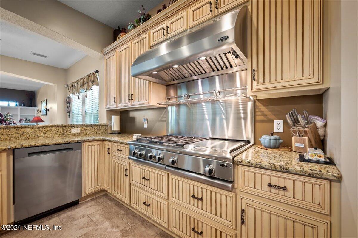 34420 Daybreak Drive Callahan, FL 32011 - Photo 16 of 35 16-JAXREP_34420_Daybreak_Dr_Callahan_FL-