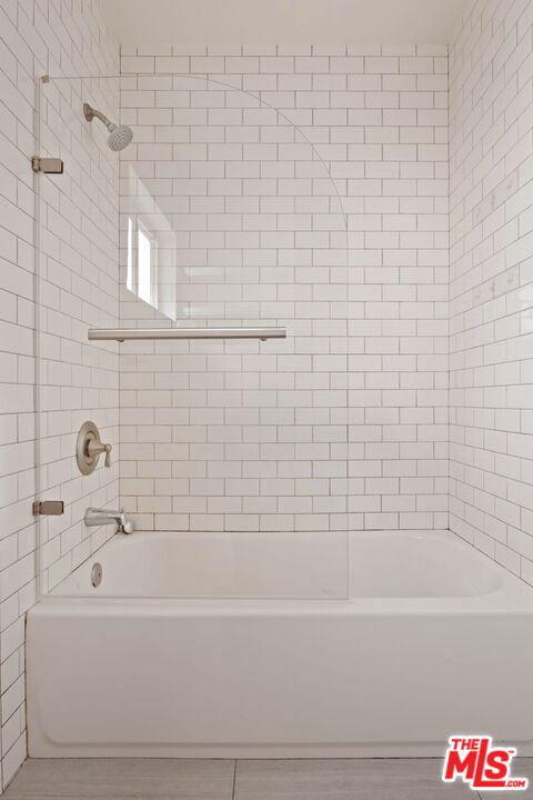 838 North Ridgewood Place Los Angeles, CA 90038 - Photo 20 of 24