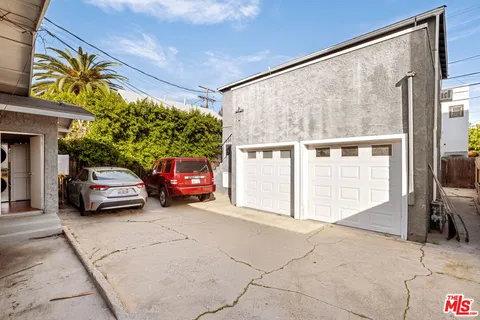 $1,695,000 | 838 North Ridgewood Place, Los Angeles, CA 90038
