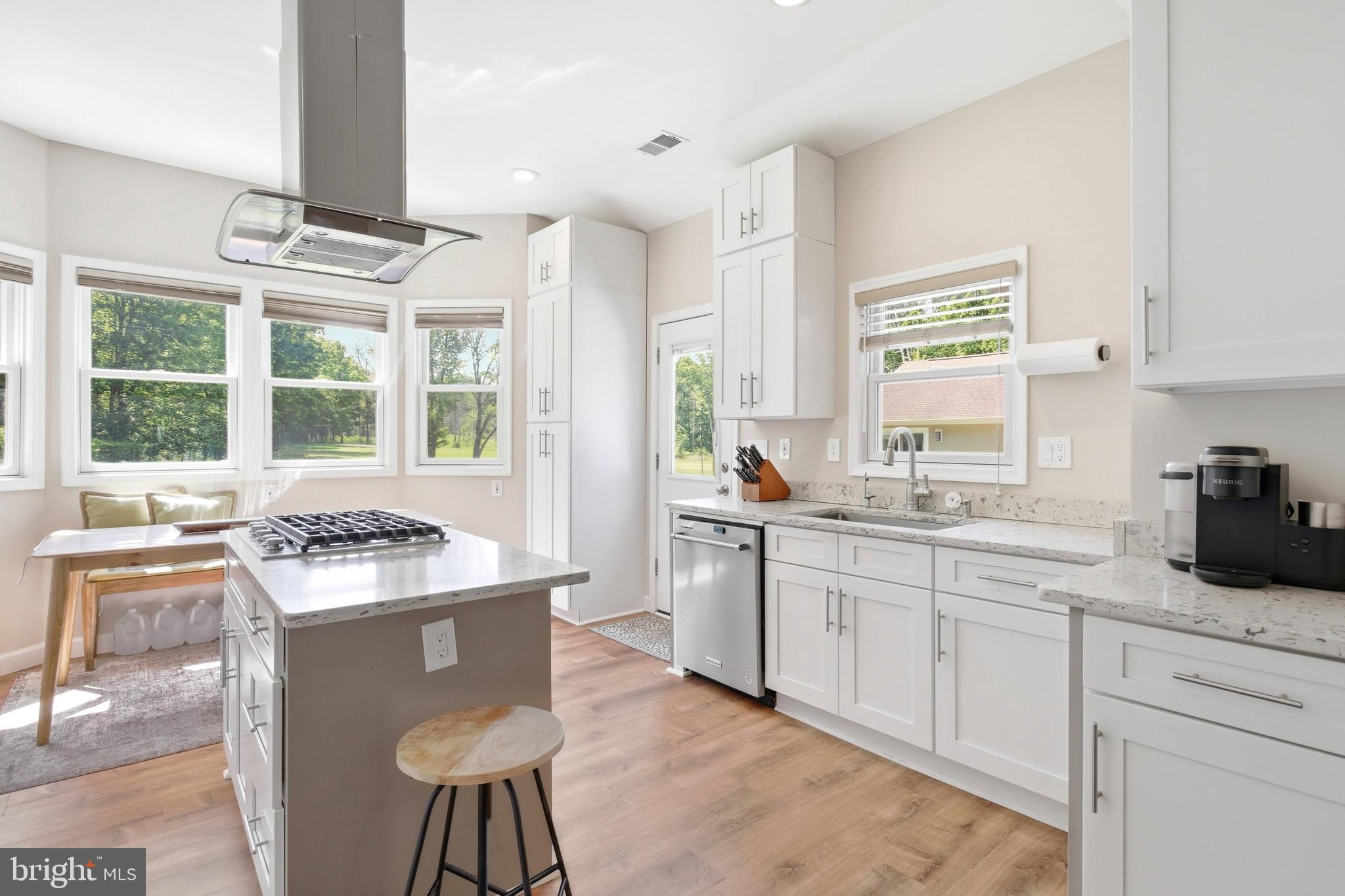 11701 Braddock Road Fairfax, VA 22030 - Photo 17 of 70