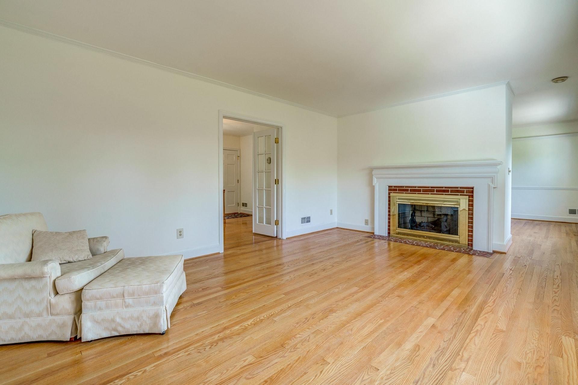 3844 Darlington Road Southwest Roanoke, VA 24018 - Photo 7 of 37 007-314168-3844 Darlington Road Southwes