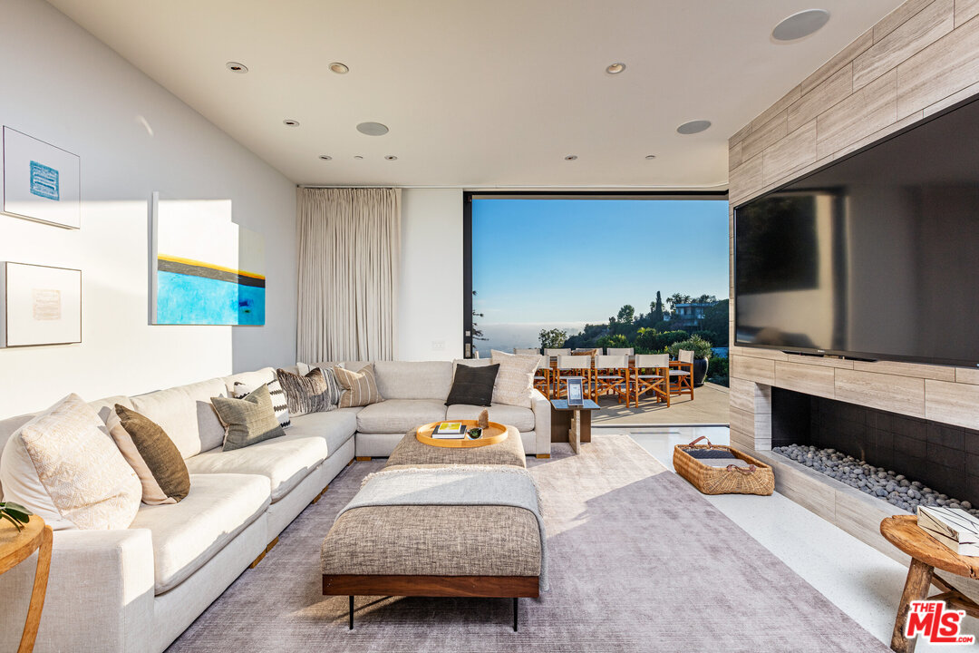 520 Leslie Lane Beverly Hills, CA 90210 - Photo 25 of 34