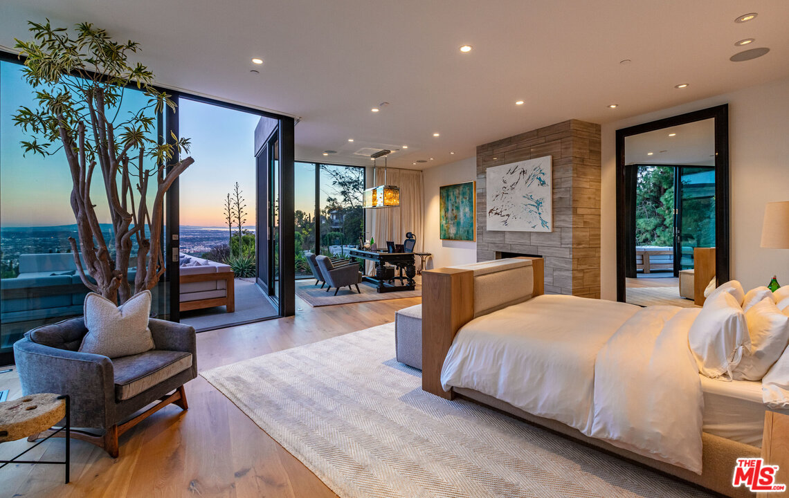 520 Leslie Lane Beverly Hills, CA 90210 - Photo 9 of 34