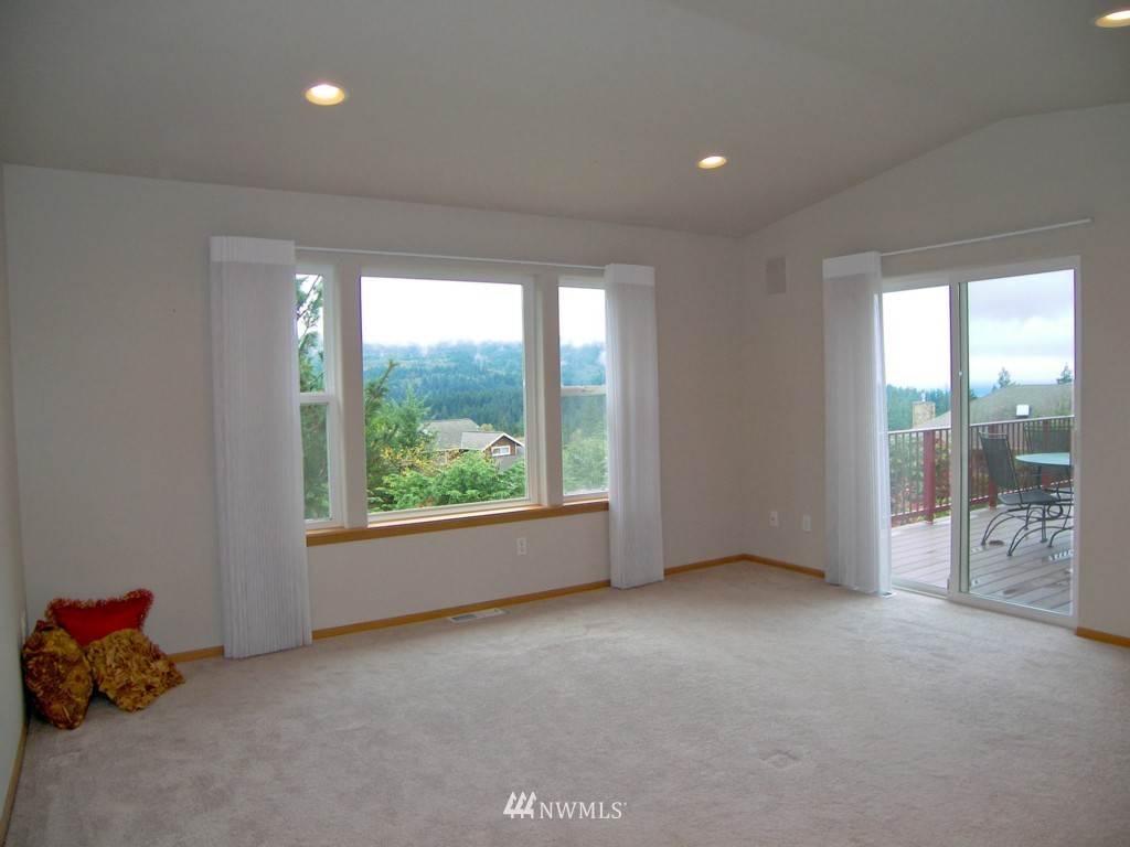 4620 Raptor Lane Bellingham, WA 98229 - Photo 14 of 23 Gallery Image 14