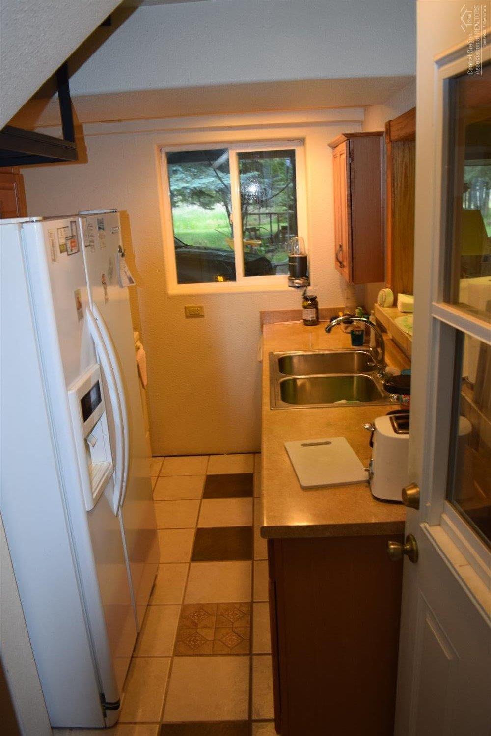 22060 Neff Road Bend, OR 97701 - Photo 22 of 25 Gallery Image 22