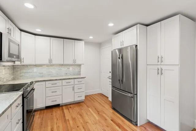 $742,500 | 91 Fayette Street, Unit 1, Watertown, MA 02472