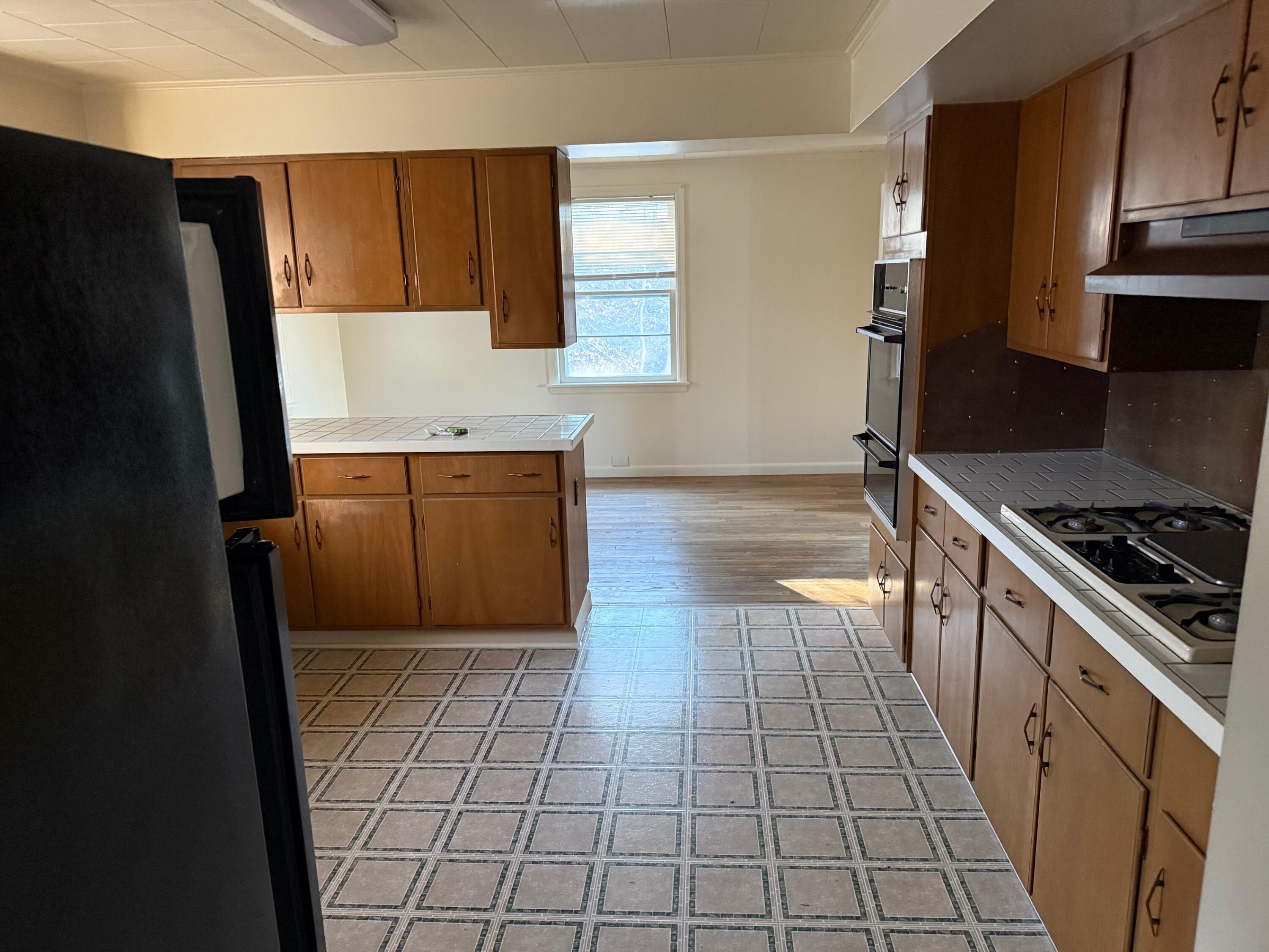 456 Water Street Ellsworth, ME 04605 - Photo 13 of 21 IMG_2324