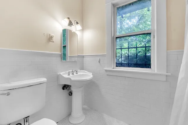 $240,000 | 2109 Felix Avenue, Memphis, TN 38104