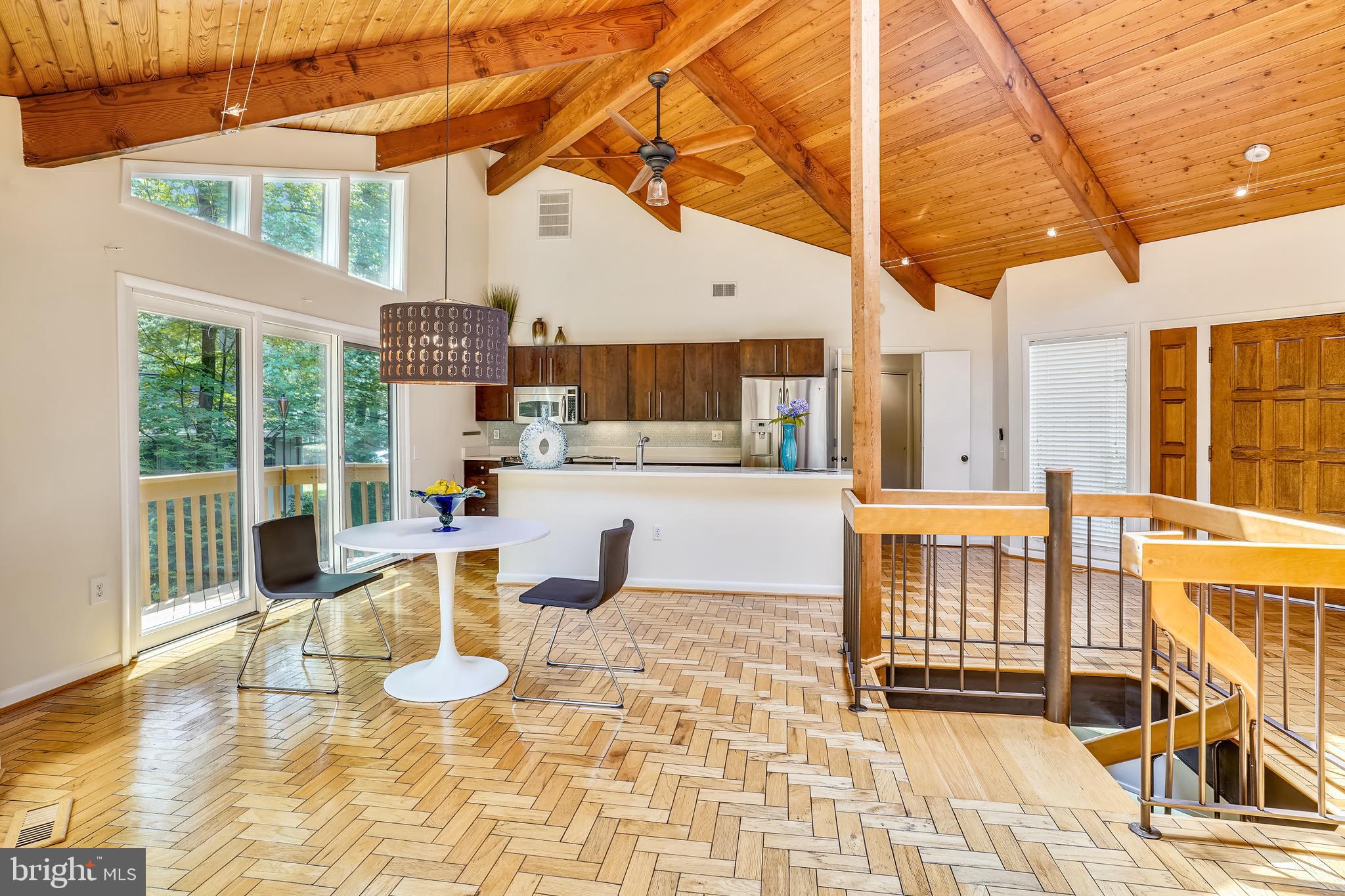 11306 Fairway Drive Reston, VA 20190 - Photo 15 of 74 Main Level