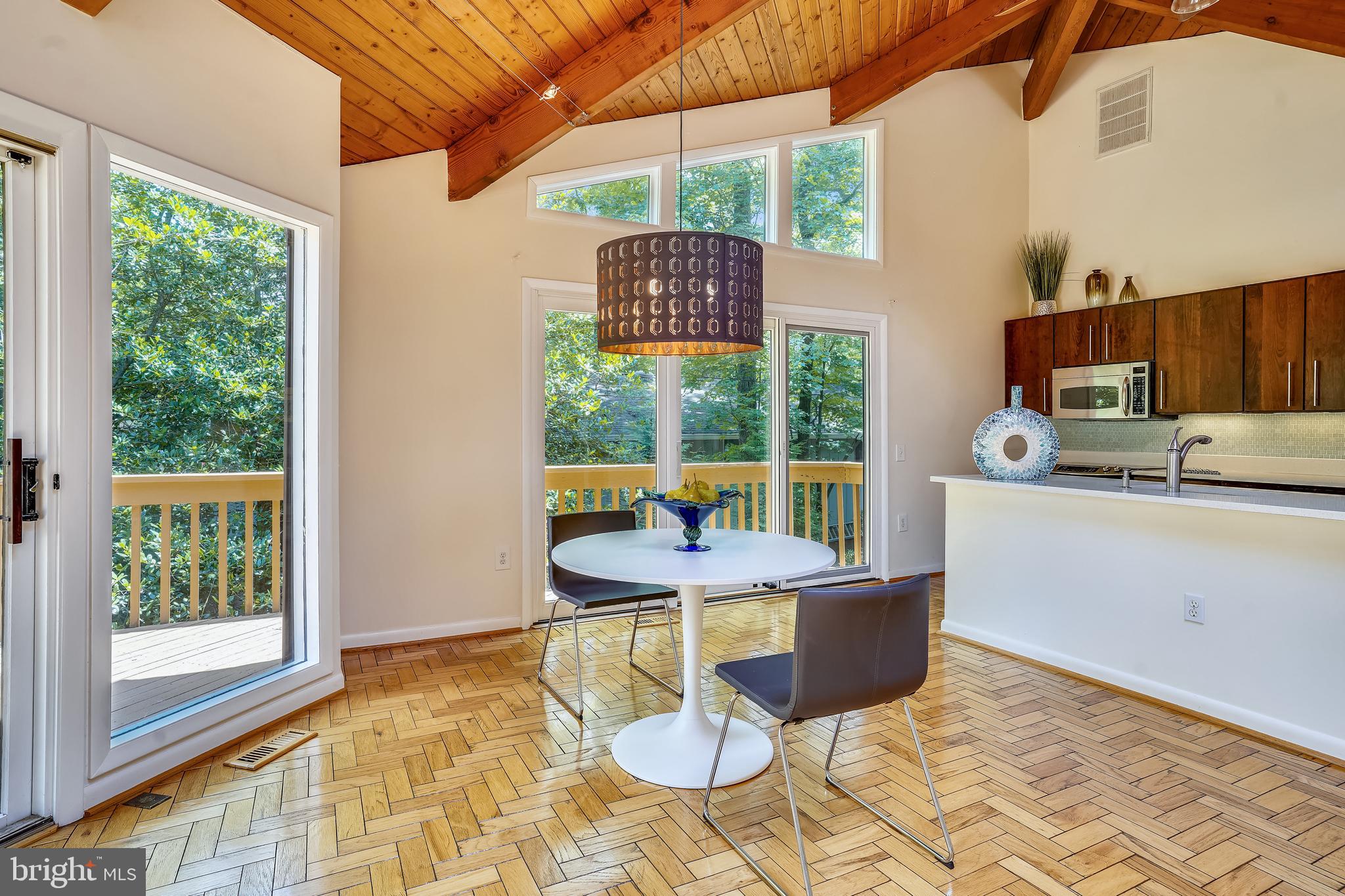 11306 Fairway Drive Reston, VA 20190 - Photo 16 of 74 Main Level