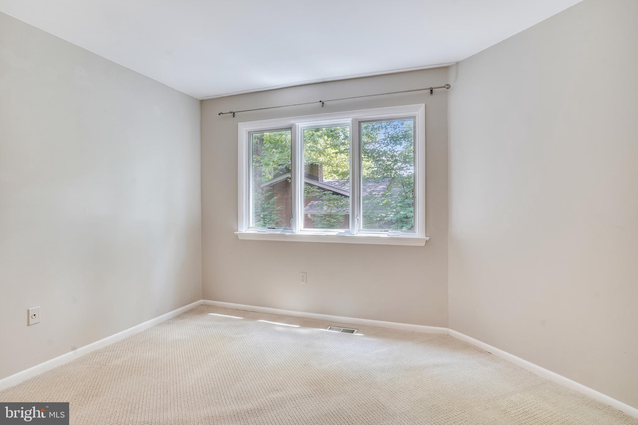 11306 Fairway Drive Reston, VA 20190 - Photo 29 of 74 Main Level