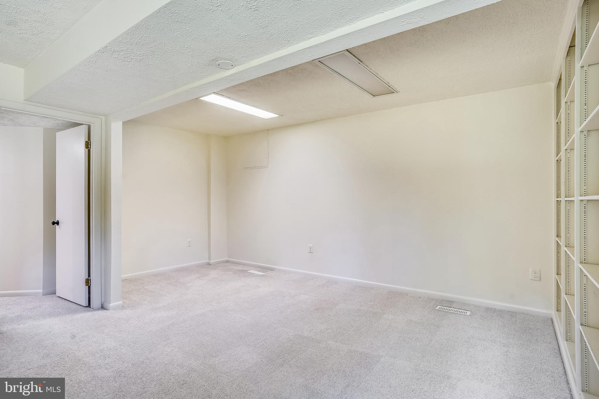 11306 Fairway Drive Reston, VA 20190 - Photo 37 of 74 Lower Level