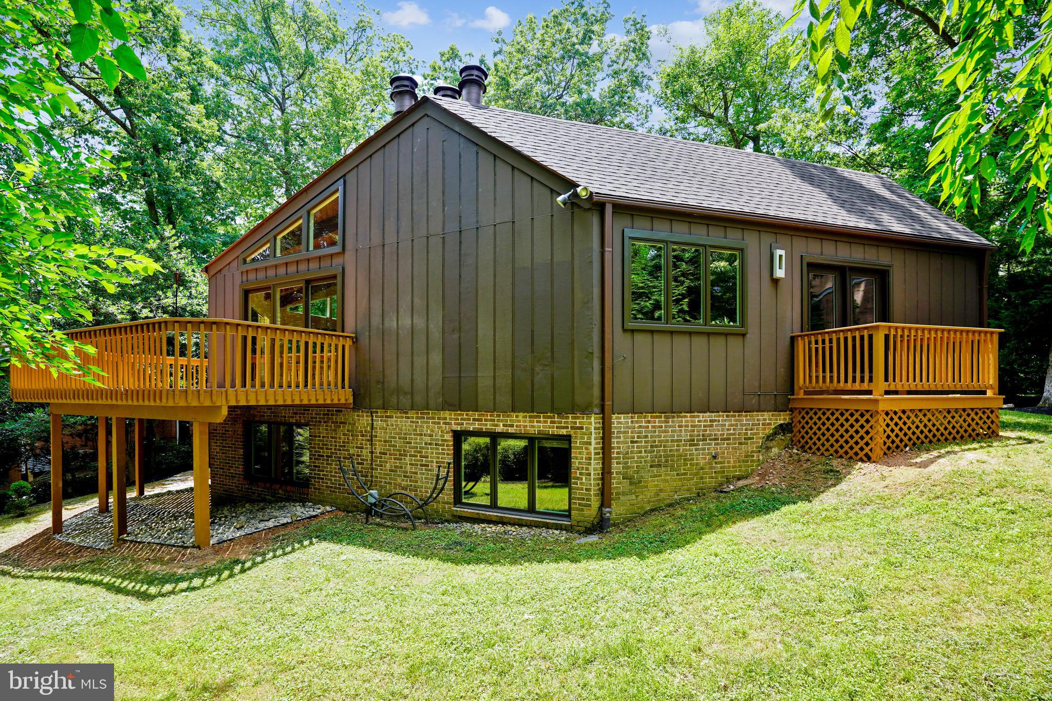 11306 Fairway Drive Reston, VA 20190 - Photo 9 of 74
